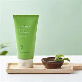 sữa rửa mặt